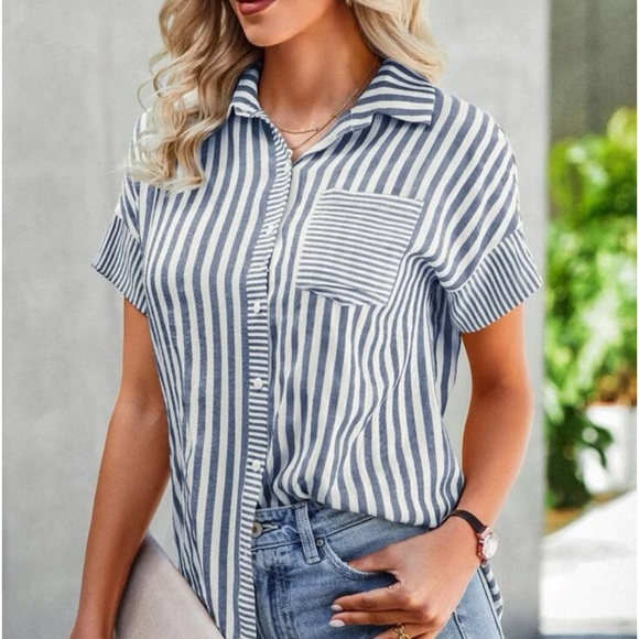 New striped short sleeve button down top - Picture 2 of 4
